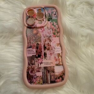 iphone 16 pro  Floral Collage Phone Case